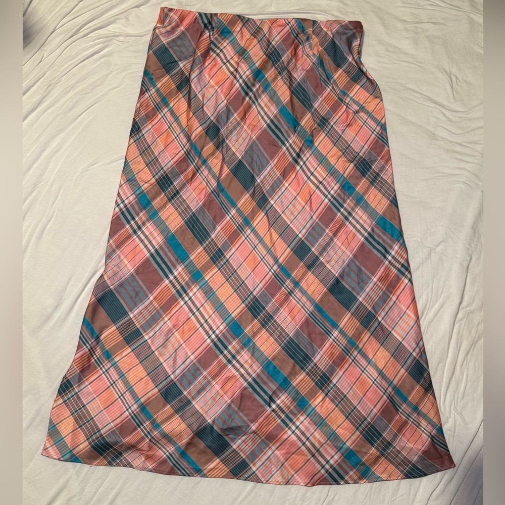 Vineyard Vines Plaid Midi/maxi side slit skirt